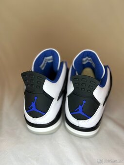 Jordan Retro 4 Motorsports (2017) - 6