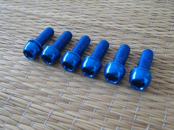 Nová sada šroubů M6x17mm na třmeny kotoučových brzd ZITTO - 6
