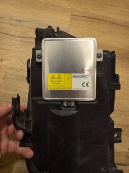 Bmw e90 xenon lampa - 6