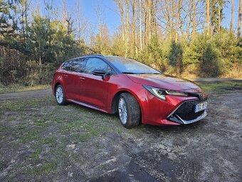 Toyota Corolla Hybrid 2.0 GR kombi - 6