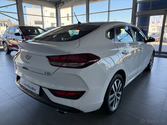 Hyundai i30 1,0 TGDI,TRIKOLOR,FASTBACK,ČR - 6
