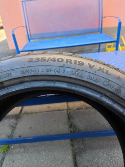 1ks zimní pneu Continnetal TS860 235/40 R19 - 6