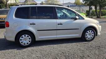 VOLKSWAGEN TOURAN 1.2TSI TRENDLINE 7MÍSTNÝ - 6