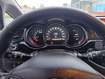 Prodám Kia Ceed sw 1.6 crdi 94kw rok 2015 - 6