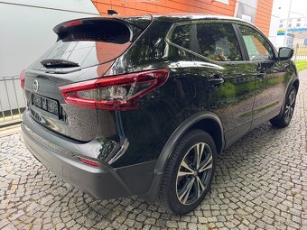 Nissan Qashqai 2.0 4x4.Autom..Navi.PDC.Kamera - 6