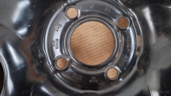 Sada disků Dacia 16" 4x100 letní pneu 205/55 R16 7-8mm - 6