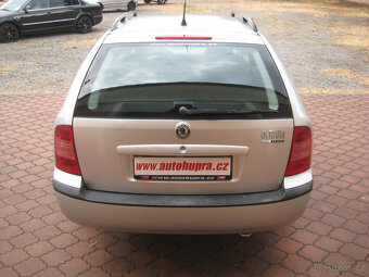 ŠKODA OCTAVIA TOUR COMBI 1.6 MPi 75 KW - 6