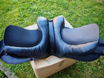 Všestranné sedlo PFIFF New Lord  17,5" - 6