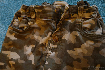 Dívčí kalhoty vel.134 - 6