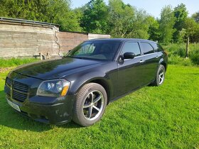 Dodge Magnum HEMI - 6