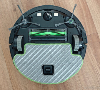 Značkový robotický vysavač iRobot Roomba Combo 1138 - 6