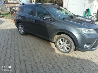 Toyota RAV4 2.2d - 6