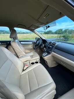 Honda CR-V kombi 2010 - 6