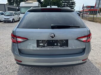 Škoda Superb Combi III 1.4 TSi 110kW Xenon Navi Alu 1.Majite - 6