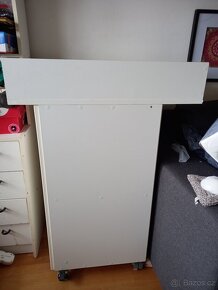 Přebalovací pult - 6