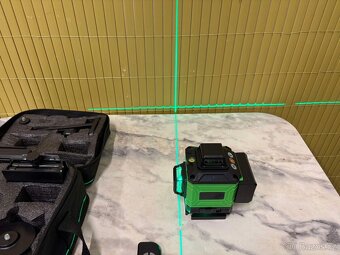 Profesionální 3D křížový (344) - 6