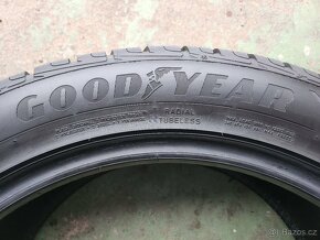 Pár zimních pneu Good Year Ultragrip Perform. 275/45 R20 XL - 6
