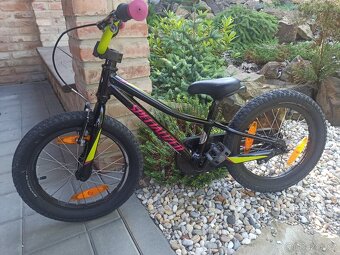 Úžasné dětské kolo Specialized Riprock, vel. 16 - 6