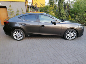 Mazda 3 2.0i88kwSkyactivRevolutionSPORTnaviBoseHeadUP - 6