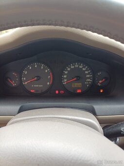 Hyundai Santa Fe 2,4 benzín - 6