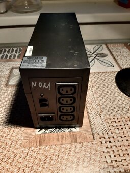 záložní zdroj APC,Eaton - 6