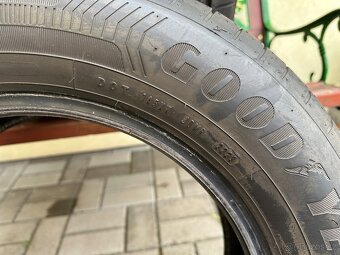 Letní pneu 205/60 R16 Goodyear Efficientgrip Perf 92V - 6