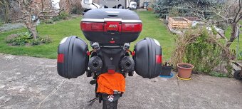 Suzuki V-strom DL 1000 - 6