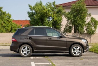 Mercedes-Benz ML 350 BLUETEC 4MATIC - 6