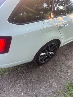 Prodam škoda octavia 3 rs 2.0 tdi comby - 6