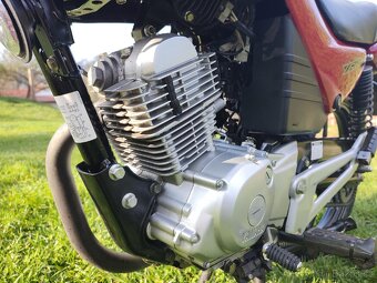 Yamaha YBR 125 r.v. 2008 - 6