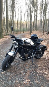 Husqvarna Vitpilen 701, caferacer - 6