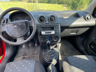 prodám Ford Fiesta - 6