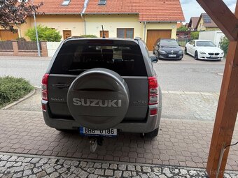 Suzuki Grand Vitara 1.9 DDIS 4x4 TAŽNÉ, NAVI, VÝHŘEV - 6