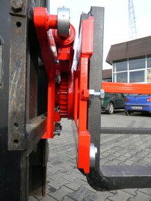 Otočné zařízení pro VZV - 6