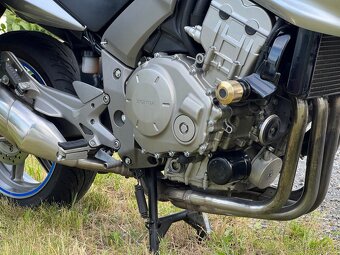 Honda CBF 1000 - 6