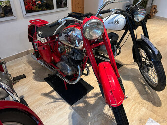 Jawa 250 " pérák " Fr. Janeček + 2 x ČZ 150 C - 6