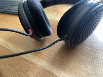 Sluchátka Sennheiser HD 600 - 6