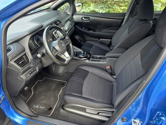 Nissan Leaf 40 KWh ACENTA-2020-ZÁRUKA-SERVIS NISSAN 28 TKM - 6