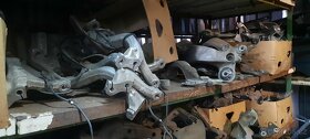 Predni naprava audi a4 b6 b7 8e tlumic ramena tehlice - 6