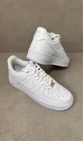 Nike Air Force 1 Low '07' White - 6