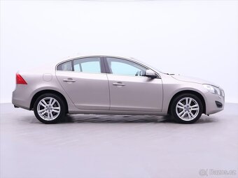 Volvo S60 2,0 T 149kW Xenon Navi (2010) - 6
