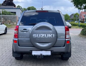 Suzuki Grand Vitara 2.0i Comfort+ benzín 103kw - 6