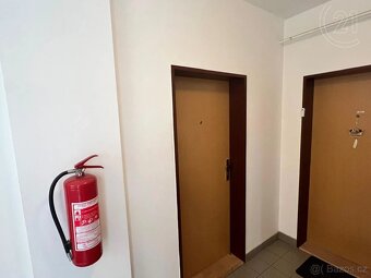Pronájem bytu 1+kk 40 m² Slévačská, Praha - Hloubětín - 6