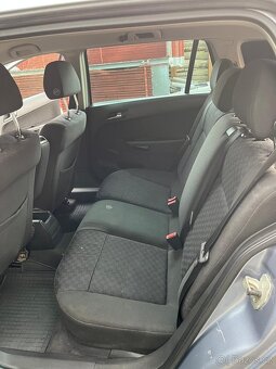 Opel Astra H CARAVAN 1,6 16V, kombi - 6
