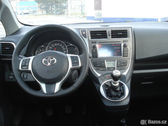 Toyota Verso S 1.4 D-4D PANORAMA - 6