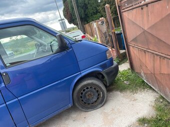Vw caravelle t4 2,5 TDi na díly - 6