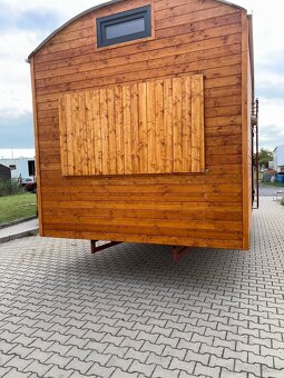 maringotka 8×3×2,5 m | Celoroční | Modřín - 6