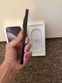 Apple iPhone 16 Pro Max 256gb Black. 13m zaruka. 96% baterie - 6