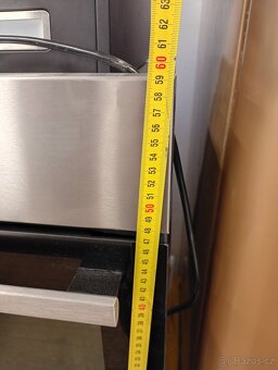 Vestavná trouba AEG - 6