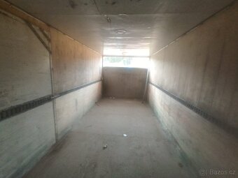 Skříňová nástavba s hydralickým čelem - 6